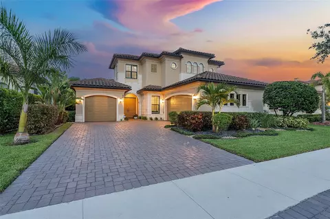 8062 NW 112th Ter, Parkland, FL 33076