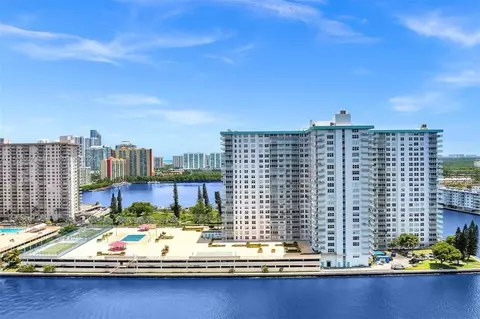 301 174th #2210, Sunny Isles Beach, FL 33160