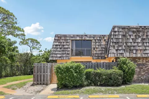 1660 Forest Lakes Cir #D, West Palm Beach, FL 33406