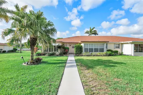 4570 NW 3rd St #A, Delray Beach, FL 33445