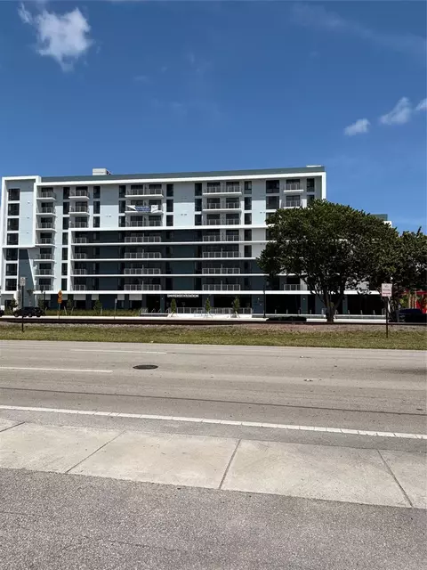 2117 Polk St, Hollywood, FL 33020