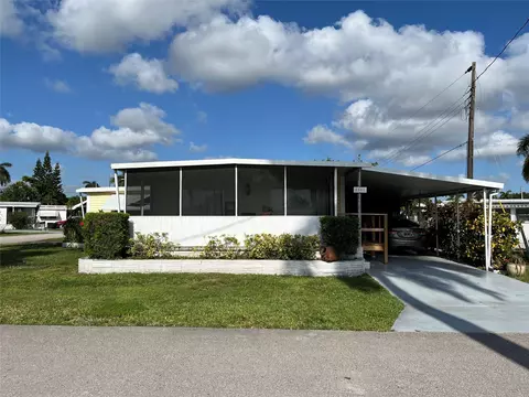 8501 SW 18th Pl, Davie, FL 33324