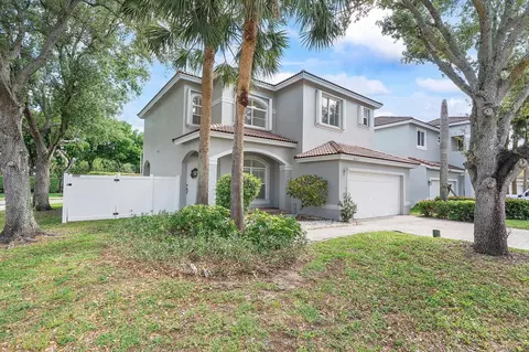 7865 NW 19th, Hollywood, FL 33024