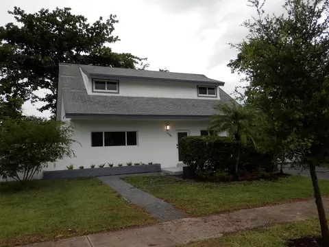 17780 SW 112th Ct, Miami, FL 33157