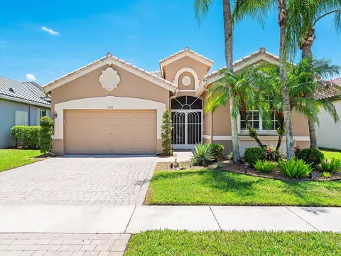 9908 Mantova Dr, Lake Worth, FL 33467