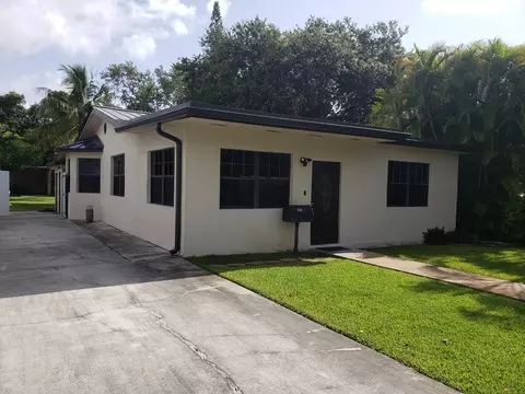 2411 Adams, Hollywood, FL 33020
