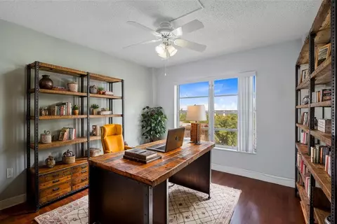 4174 Inverrary Dr #715, Lauderhill, FL 33319