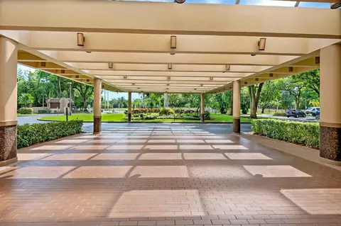 2804 N 46th Ave #C430, Hollywood, FL 33021