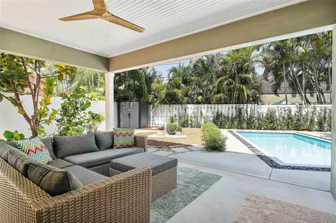 605 N Victoria Park Rd, Fort Lauderdale, FL 33304