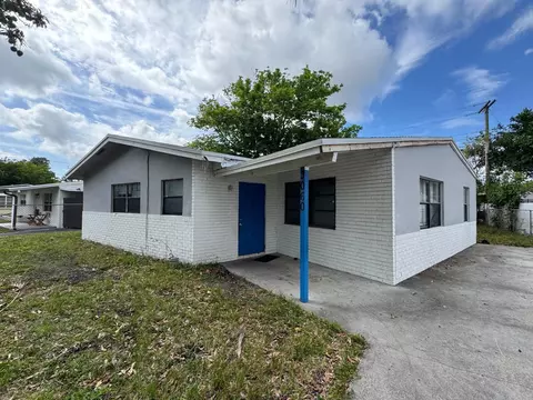 3060 NW 17 Ct, Fort Lauderdale, FL 33311