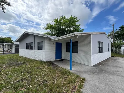 3060 NW 17, Fort Lauderdale, FL 33311