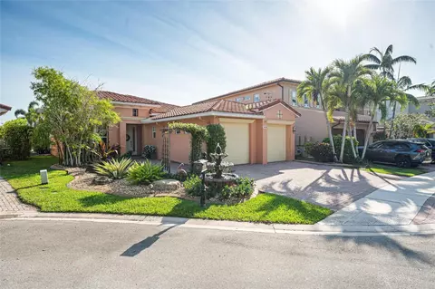 10766 NW 80th Cir, Parkland, FL 33076