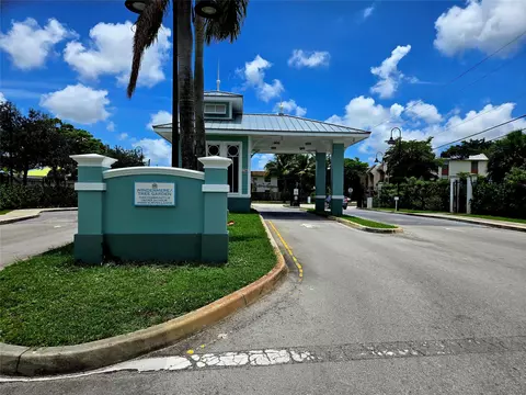 1800 NW 55th Ave #3U, Fort Lauderdale, FL 33313