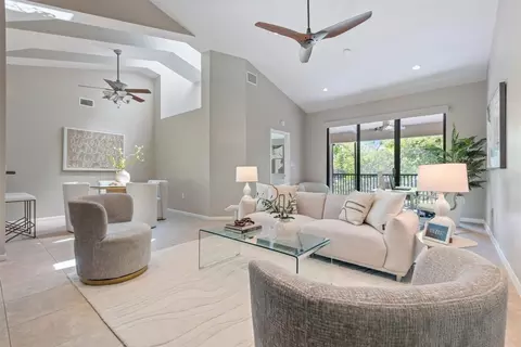 9804 NW 1st #9804, Plantation, FL 33324
