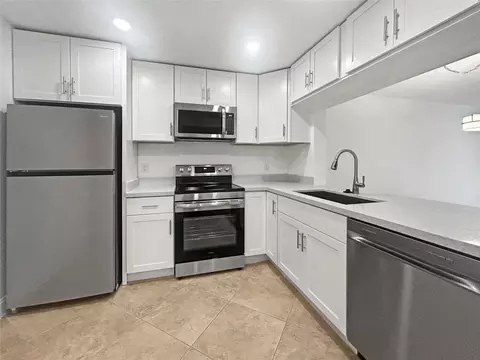 7173 Orange #103B, Davie, FL 33314