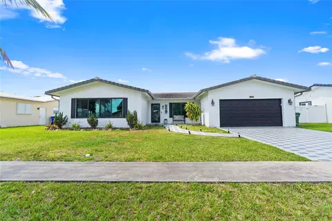 6640 NW 22nd St, Margate, FL 33063