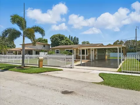 2830 NW 172nd Ter, Miami Gardens, FL 33056