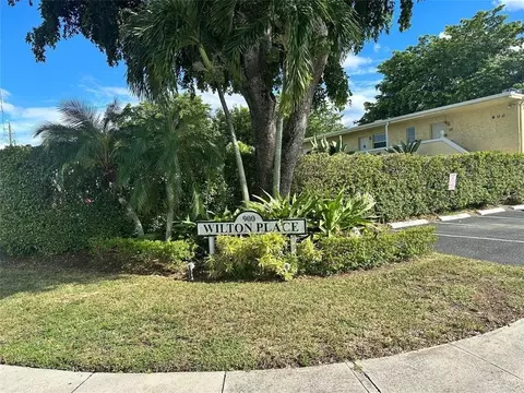 900 NE 26th #6, Wilton Manors, FL 33305