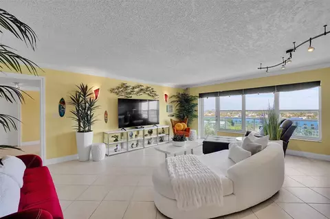 3900 Galt Ocean Dr #708, Fort Lauderdale, FL 33308