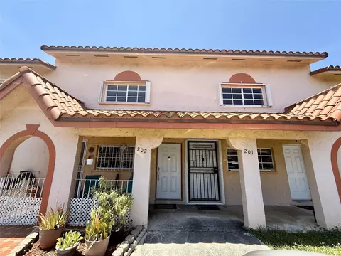 7901 W 29th #202-10, Hialeah, FL 33018
