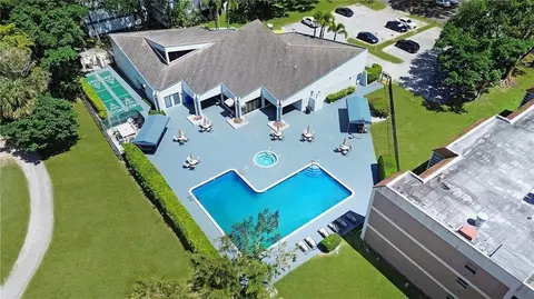 8380 Sands Point Blvd #J-309, Tamarac, FL 33321