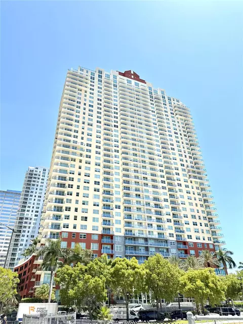 1155 Brickell Bay Dr #2108, Miami, FL 33131