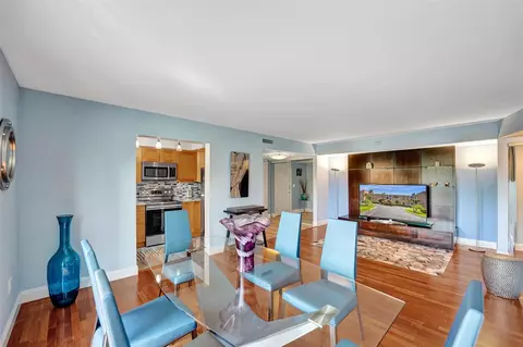 701 NW 19th St #300, Fort Lauderdale, FL 33311