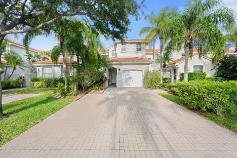 1775 Seagrape #1775, Hollywood, FL 33019
