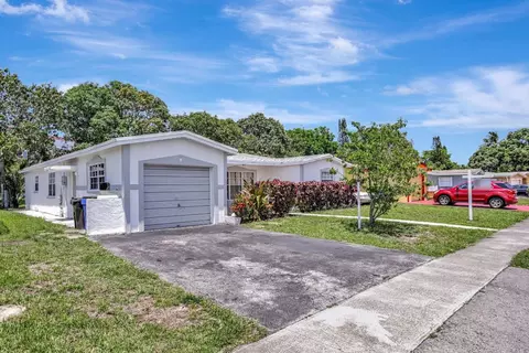3960 NW 45th, Lauderdale Lakes, FL 33319