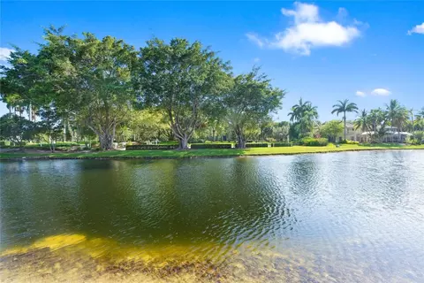 2177 Montpeliar, Weston, FL 33326