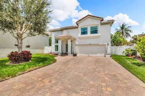 84 Gables, Weston, FL 33326