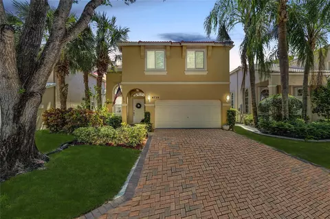4739 NW 114th Ln, Coral Springs, FL 33076
