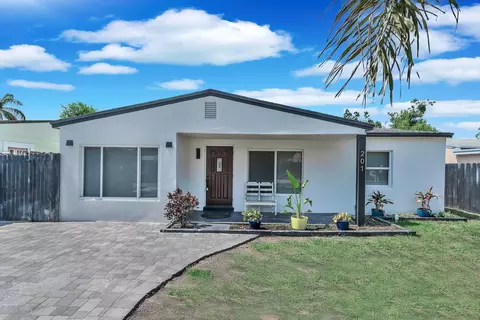 201 NW 52nd Ct, Fort Lauderdale, FL 33309
