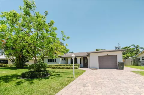 4998 NW 3rd Ter, Boca Raton, FL 33431