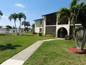 3530 Pine Needle #B2, Greenacres, FL 33463