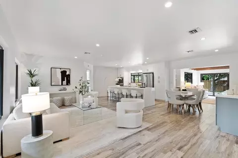208 NE 16th, Fort Lauderdale, FL 33305