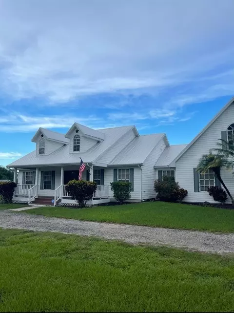 1520 NE 40th, Okeechobee, FL 34972