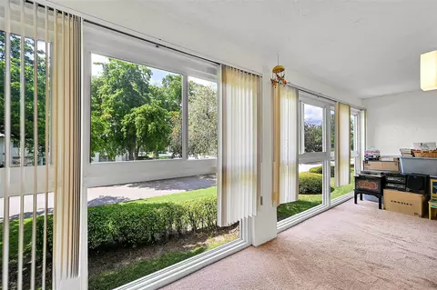 1204 Bahama Bnd #D2, Coconut Creek, FL 33066