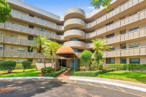 1101 Colony Point Cir #116, Pembroke Pines, FL 33026