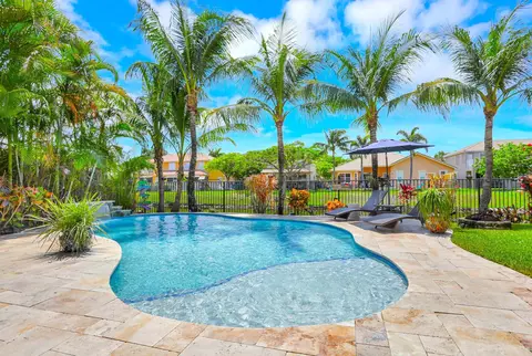 7137 NW 47th Ln, Coconut Creek, FL 33073
