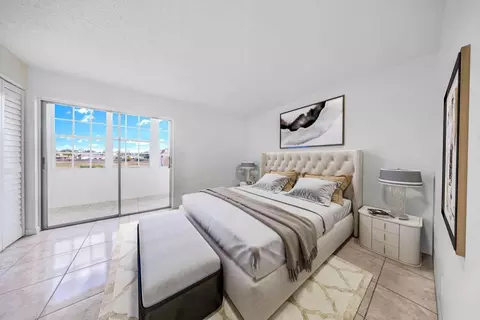 9101 Sunrise Lks #216, Sunrise, FL 33322