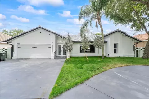 5022 NW 45th Ave, Coconut Creek, FL 33073