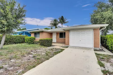 605 D St, Lake Worth Beach, FL 33460