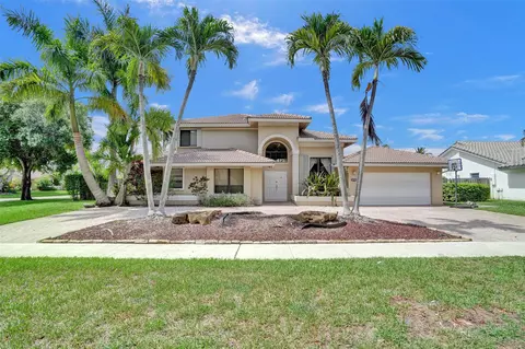 10700 NW 7th Ct, Plantation, FL 33324