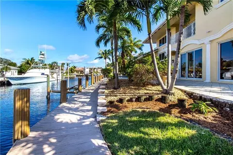 4951 NE 28, Lighthouse Point, FL 33064
