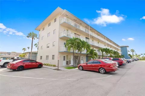 5800 W Margate Blvd #346-3, Margate, FL 33063