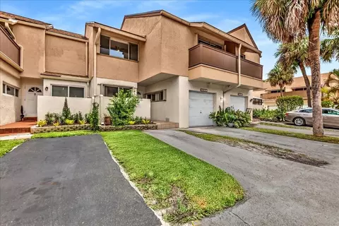 869 NW 81st Ter #2, Plantation, FL 33324