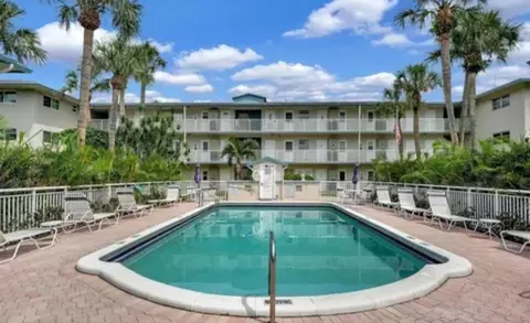 5800 Margate Blvd #823-8, Margate, FL 33063