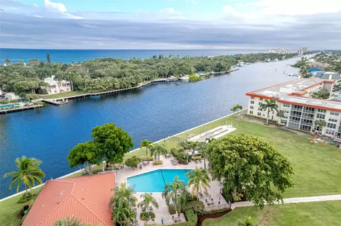 3050 NE 48th Ct #405, Lighthouse Point, FL 33064