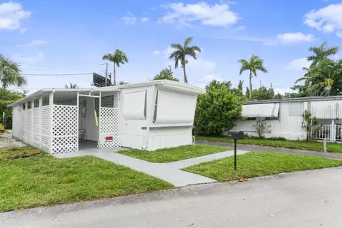 8641 SW 15th, Davie, FL 33324